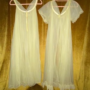 Vintage Boudoir 1950s 1960s Nightgown Set plus
